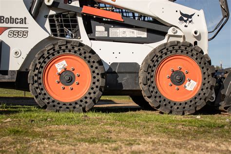 how long do skid steer tires last|best tires for skid steer.